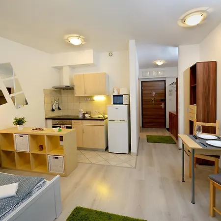 Apartment Corvina *