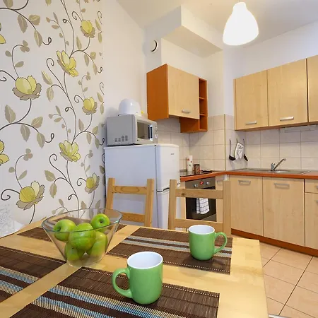 Apartment Corvina *